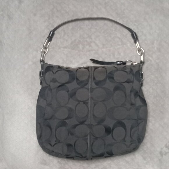 Vintage Coach Signature Chelsea Hobo Bag - Picture 2 of 9